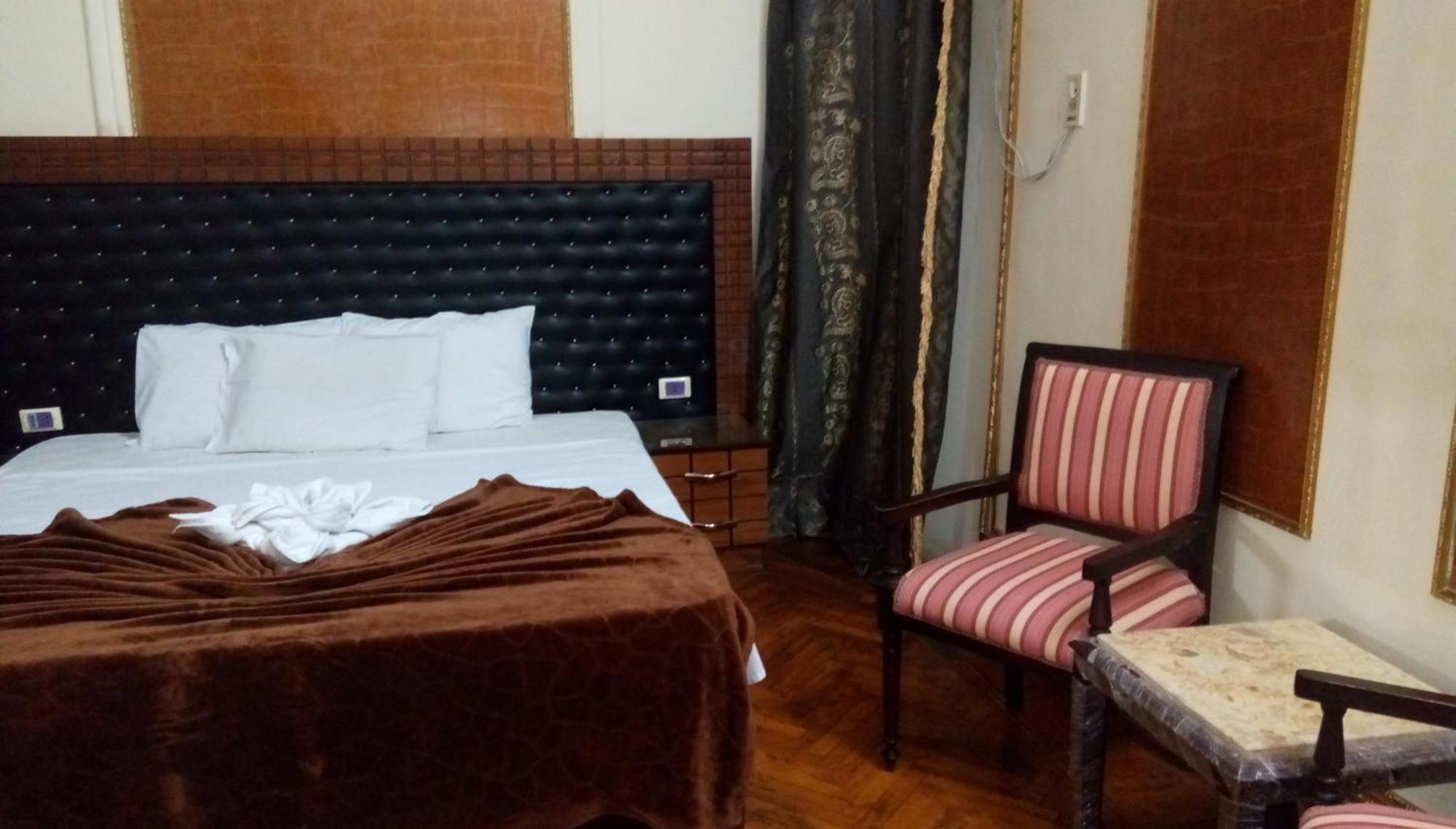 Hotel Paradise