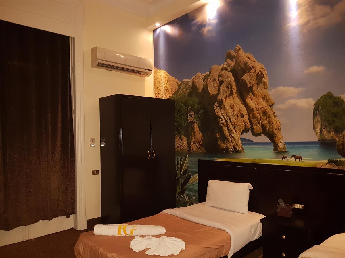 Paradise Hotel 3*