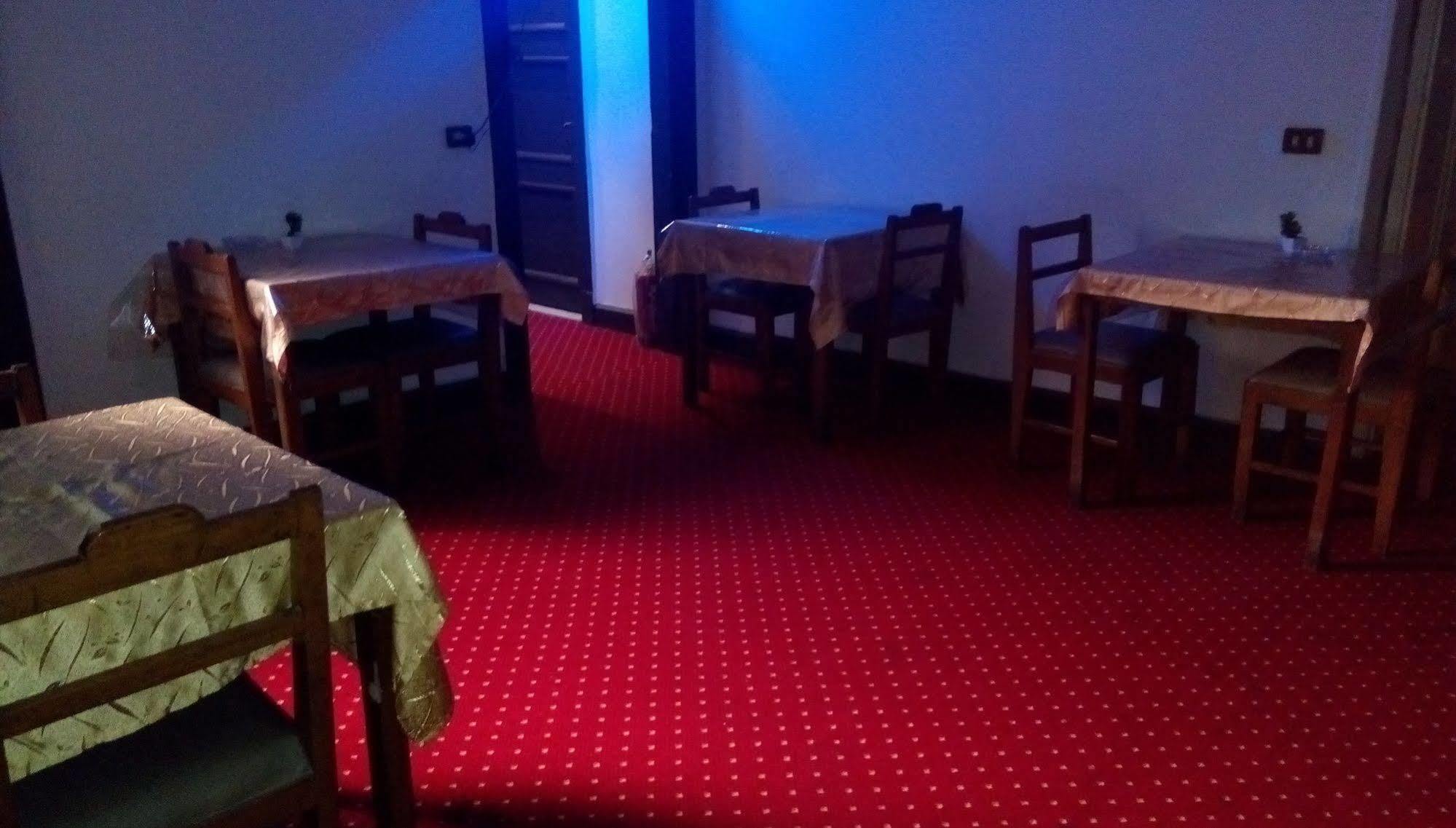 Hotel Paradise 3*